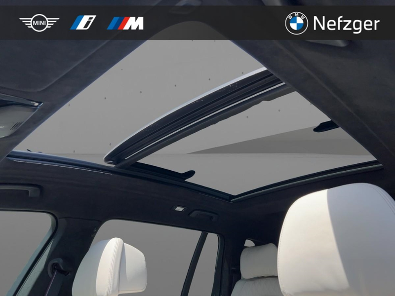 BMW X7 xDrive40i M Sport Pro HUD AHK H&K Standheiz. — photo 11