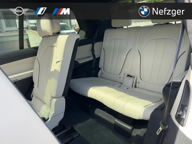 BMW X7 xDrive40i M Sport Pro HUD AHK H&K Standheiz. — photo 14