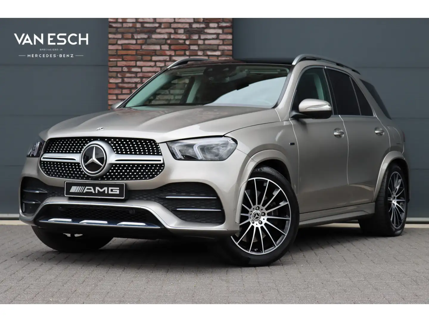 Mercedes-Benz GLE 350 e 4MATIC AMG Line Premium+ Aut9 | Distronic+ | Tre Zilver - 1