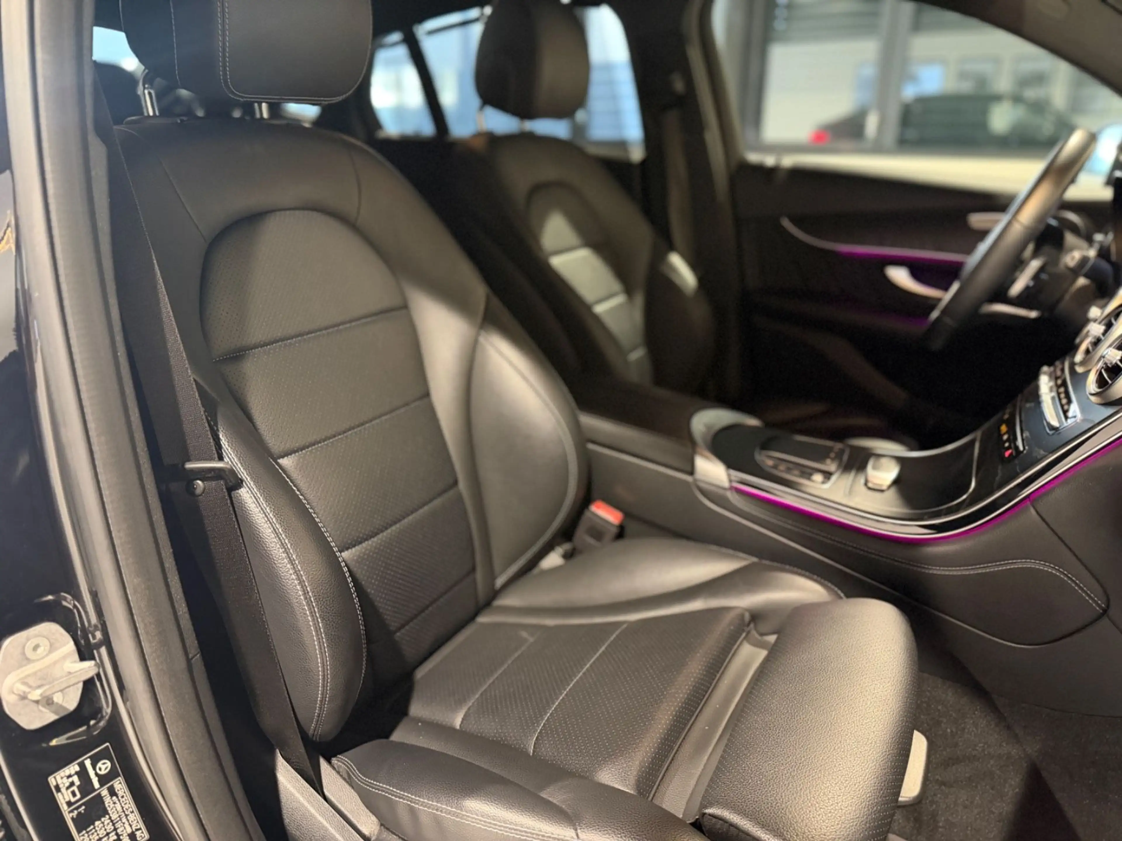Mercedes-Benz GLC 200 |Coupe|4Matic|AMG|Night|Ambiente| — photo 15