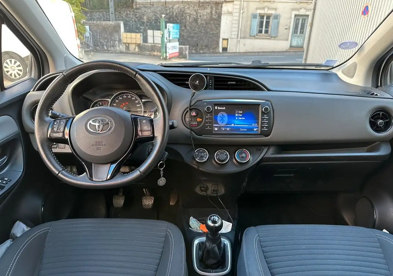 Toyota Yaris Yaris — photo 6