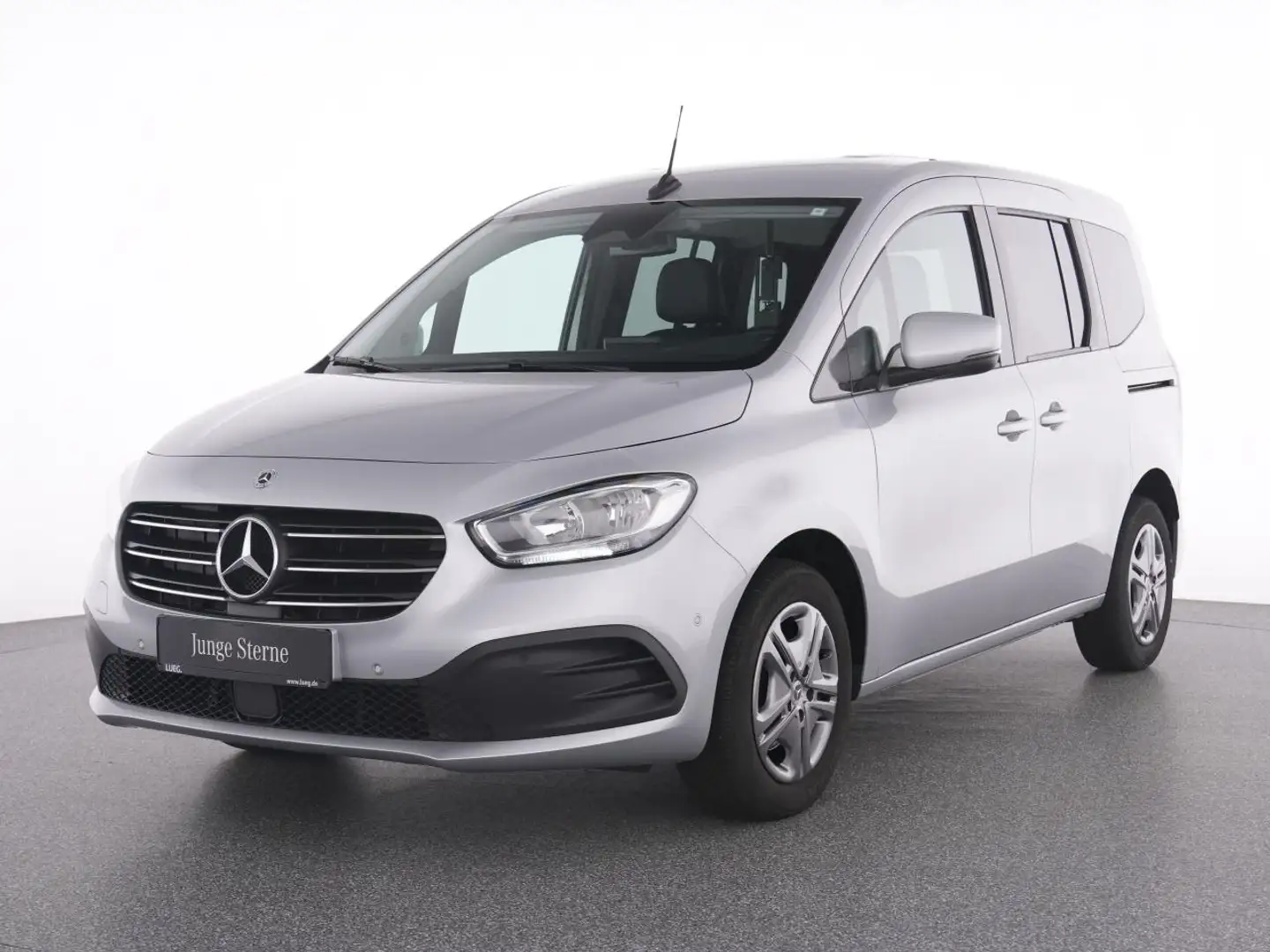 Mercedes-Benz T-Class T 160 STYLE Standard MBUX+Navi+ParkA+DAB+SHZ+RFK Срібний - 2