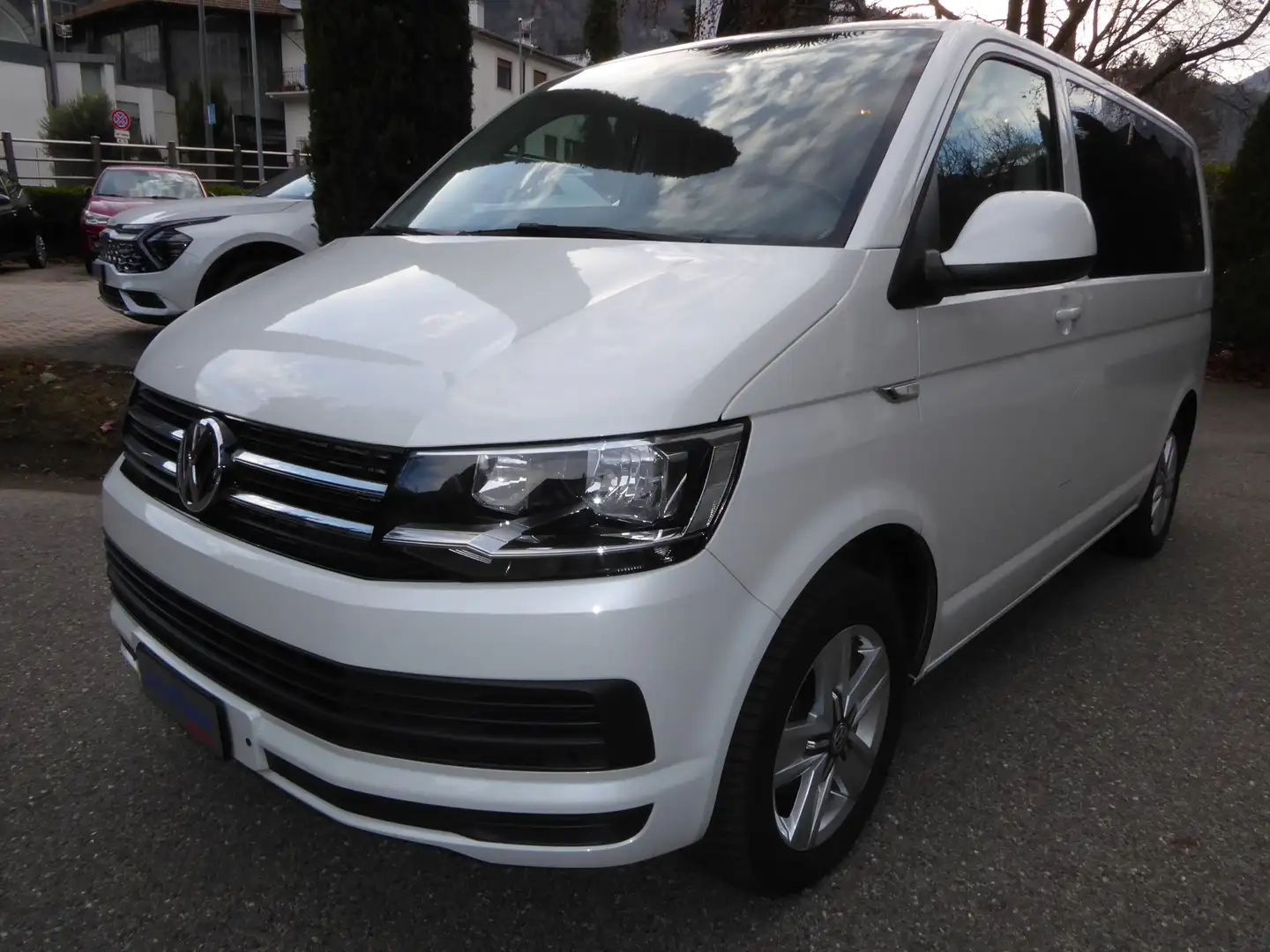 Volkswagen T6 Multivan Multivan 2.0TDI DSC COMF. *RISCALDAMENTO AD ARIA* Blanc - 1