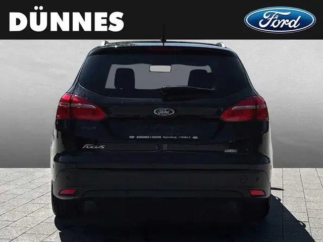 Ford Focus view 7