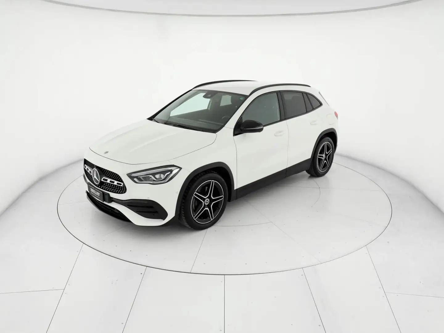 Mercedes-Benz GLA 200 200 d premium 4matic auto Bianco - 2
