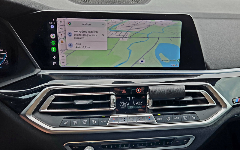 BMW X5 XDrive45e Executive Black Edition — photo 15