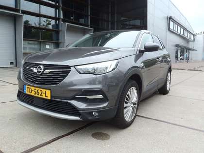 Opel Grandland X 1.2 TURBO INNOVATION