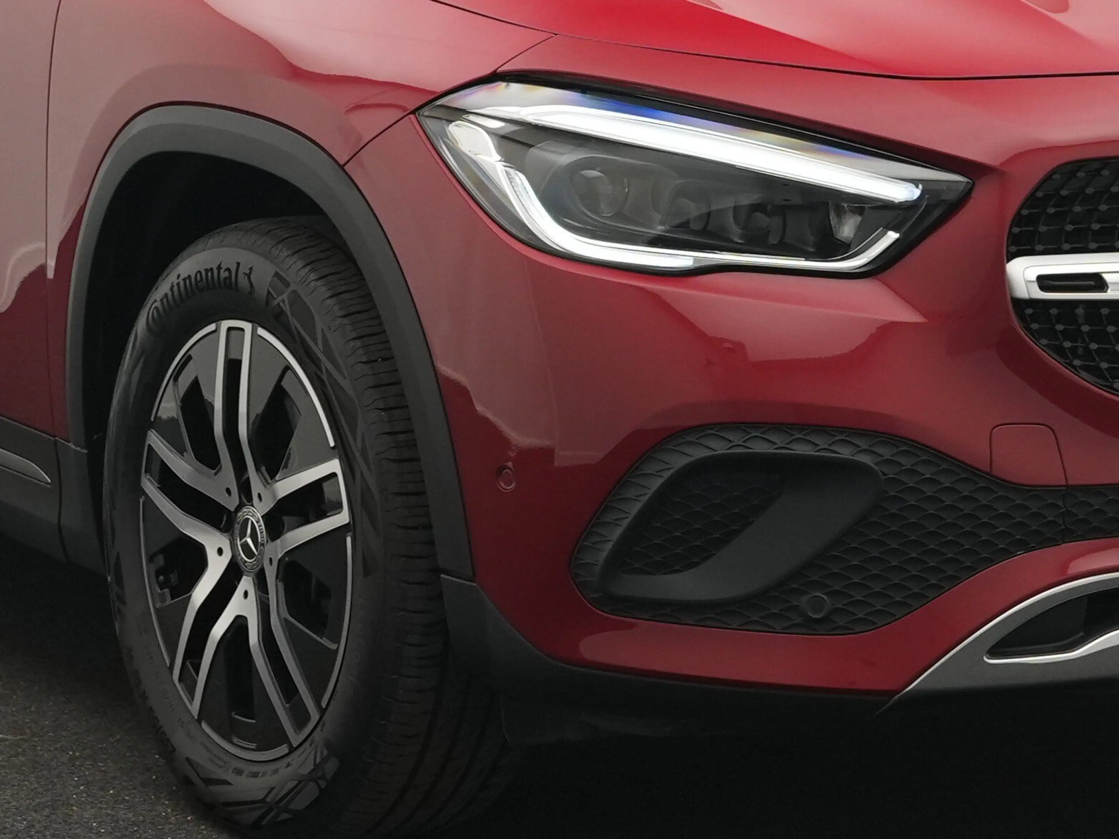 Mercedes-Benz GLA 250 GLA 250 e Progressive Multi+360°+AHK+Memo Navi — photo 9