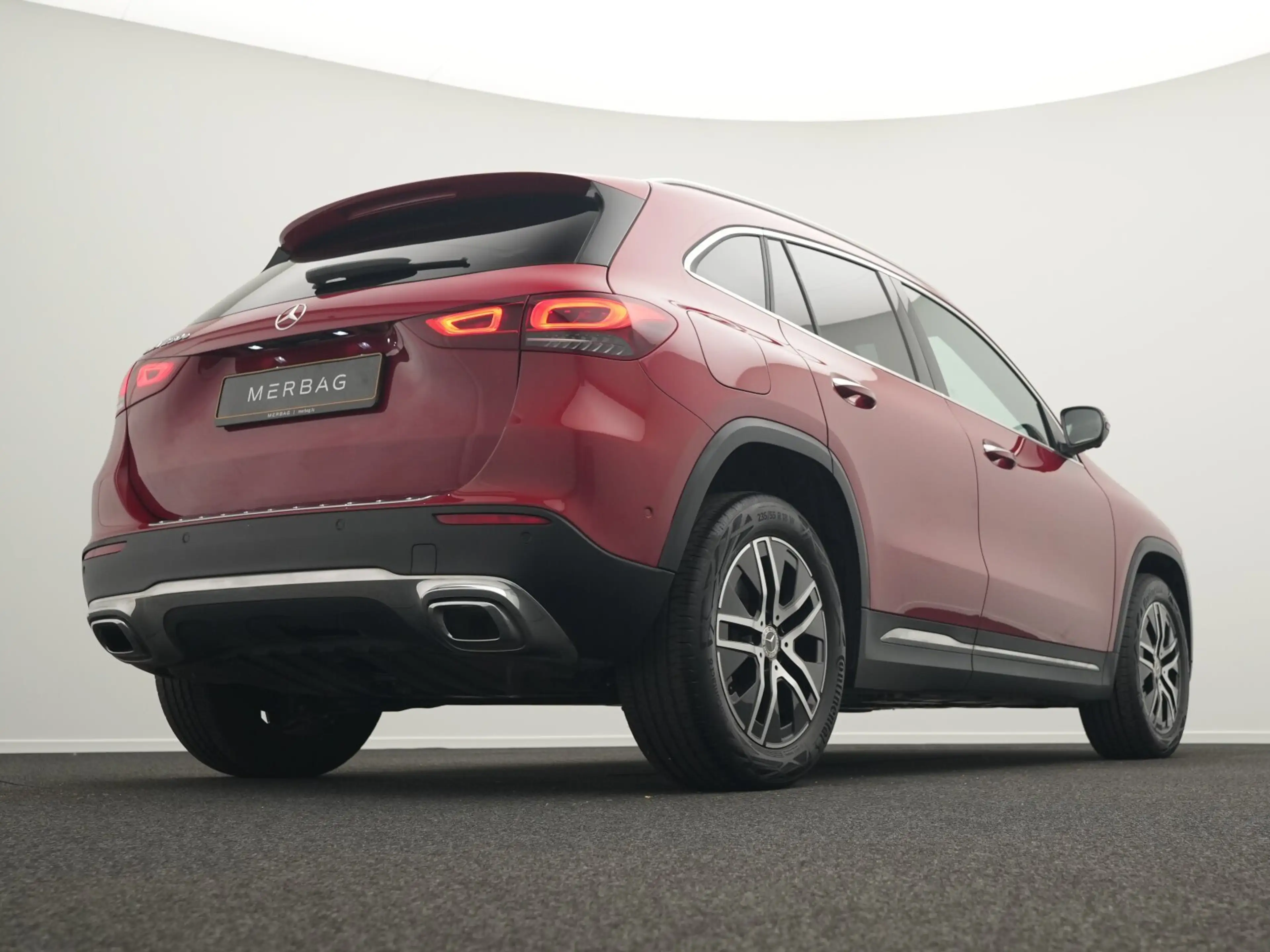 Mercedes-Benz GLA 250 GLA 250 e Progressive Multi+360°+AHK+Memo Navi — photo 11