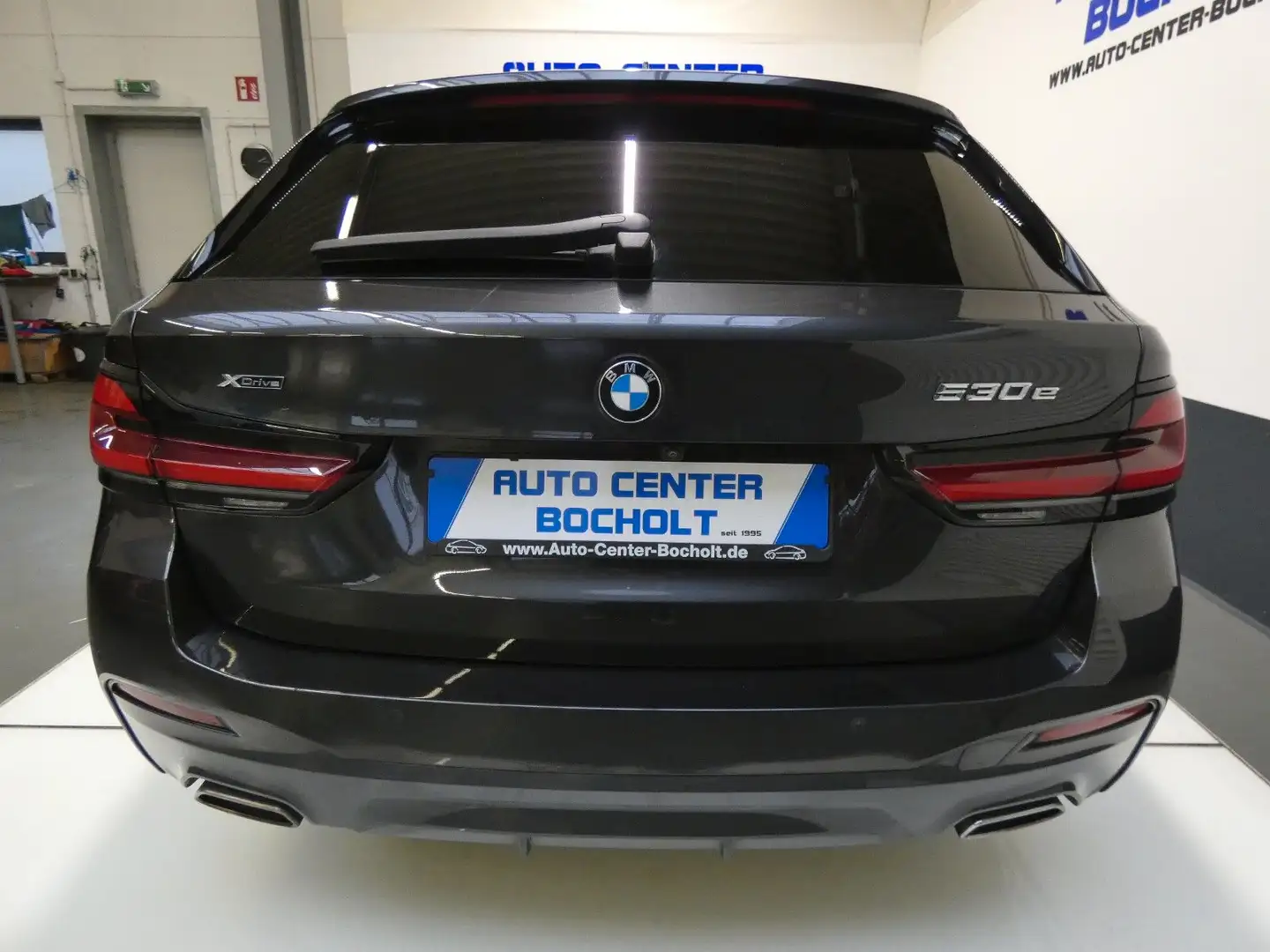 BMW 530 e xDrive M Sportpaket*HUD*DAB*HiFi*ACC Gris - 2