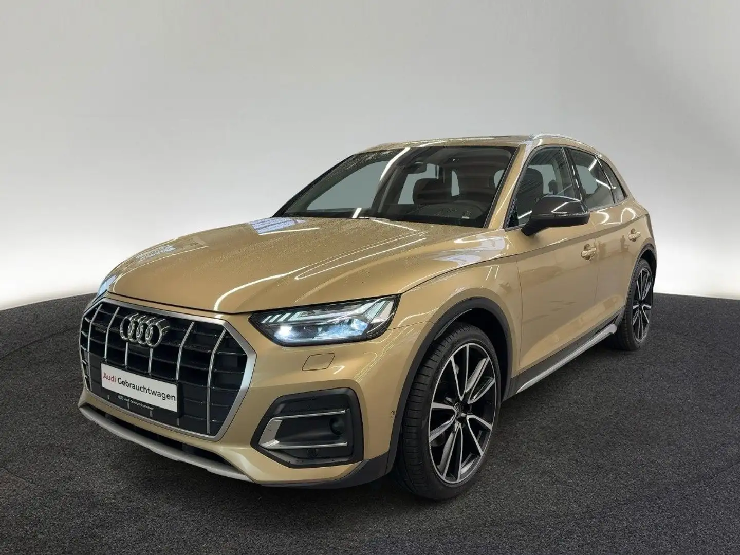 Audi Q5 40 TDI quattro advanced Matrix LED Pano air s Beige - 2