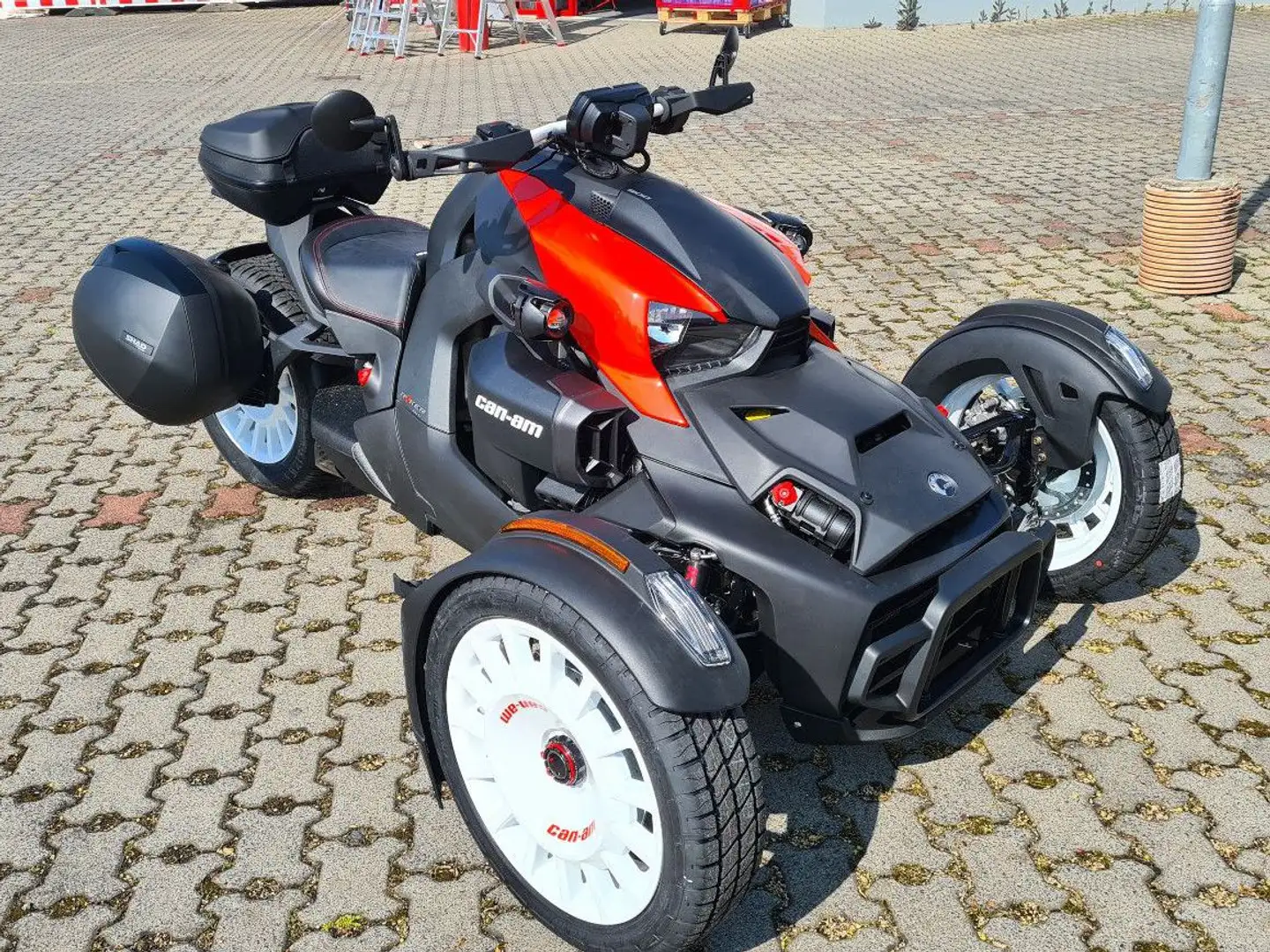 Can-Am Ryker 900 ACE Rally 82 PS AKTIONSPREIS!!! Rojo - 1