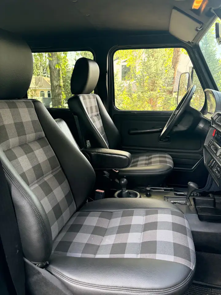 Mercedes-Benz G-Class снимка Mercedes-Benz G-Class
