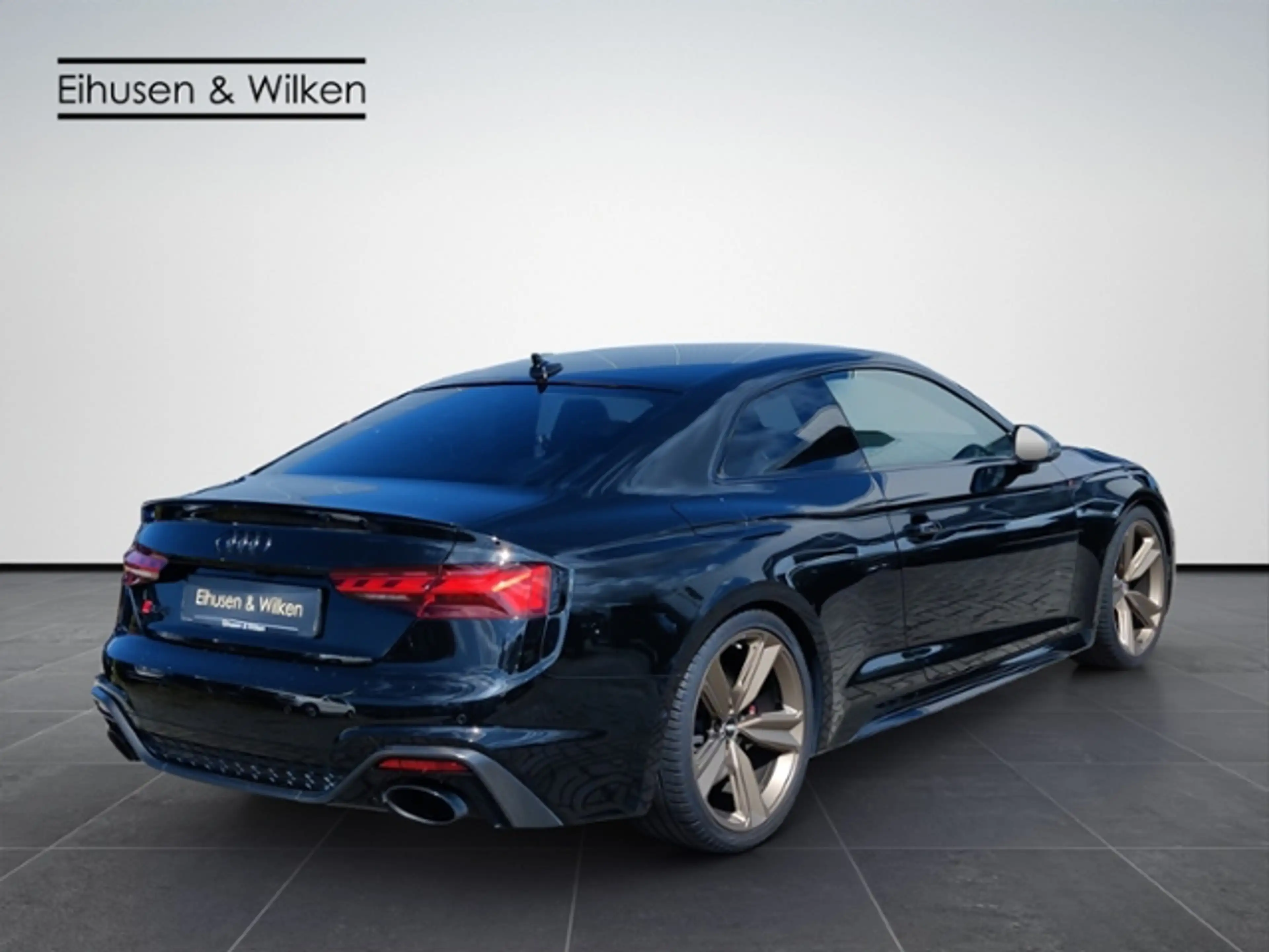 Audi RS5 Coupe 2.9+TFSI+MATRIX+RS-ABGAS+V-MAX+B&Q+HUD — photo 6