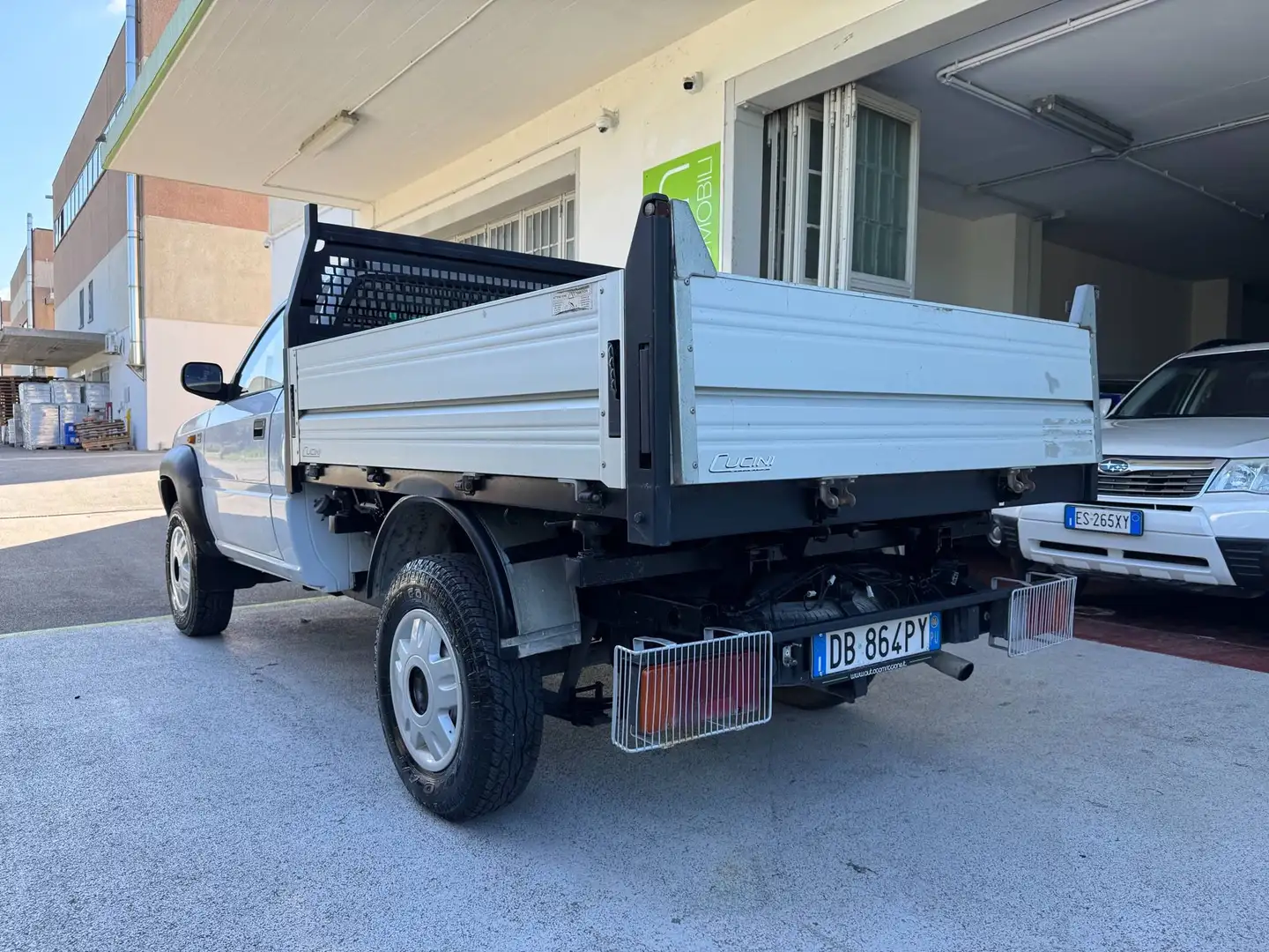 Tata Pick-Up 2.0 TD RIBALTABILE TRILATERALE CUCCINI REVISIONE MAGGIO 2027 Silber - 2