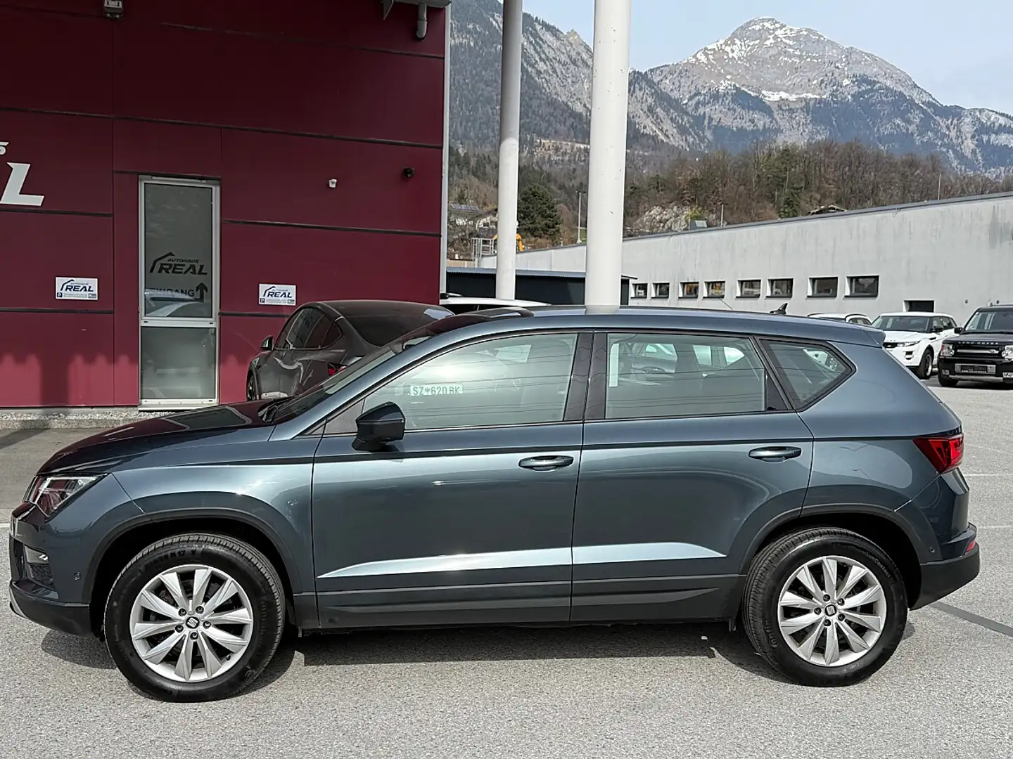 SEAT Ateca 2,0 Style 4WD TDI DSG - 1. Besitz! Grau - 2