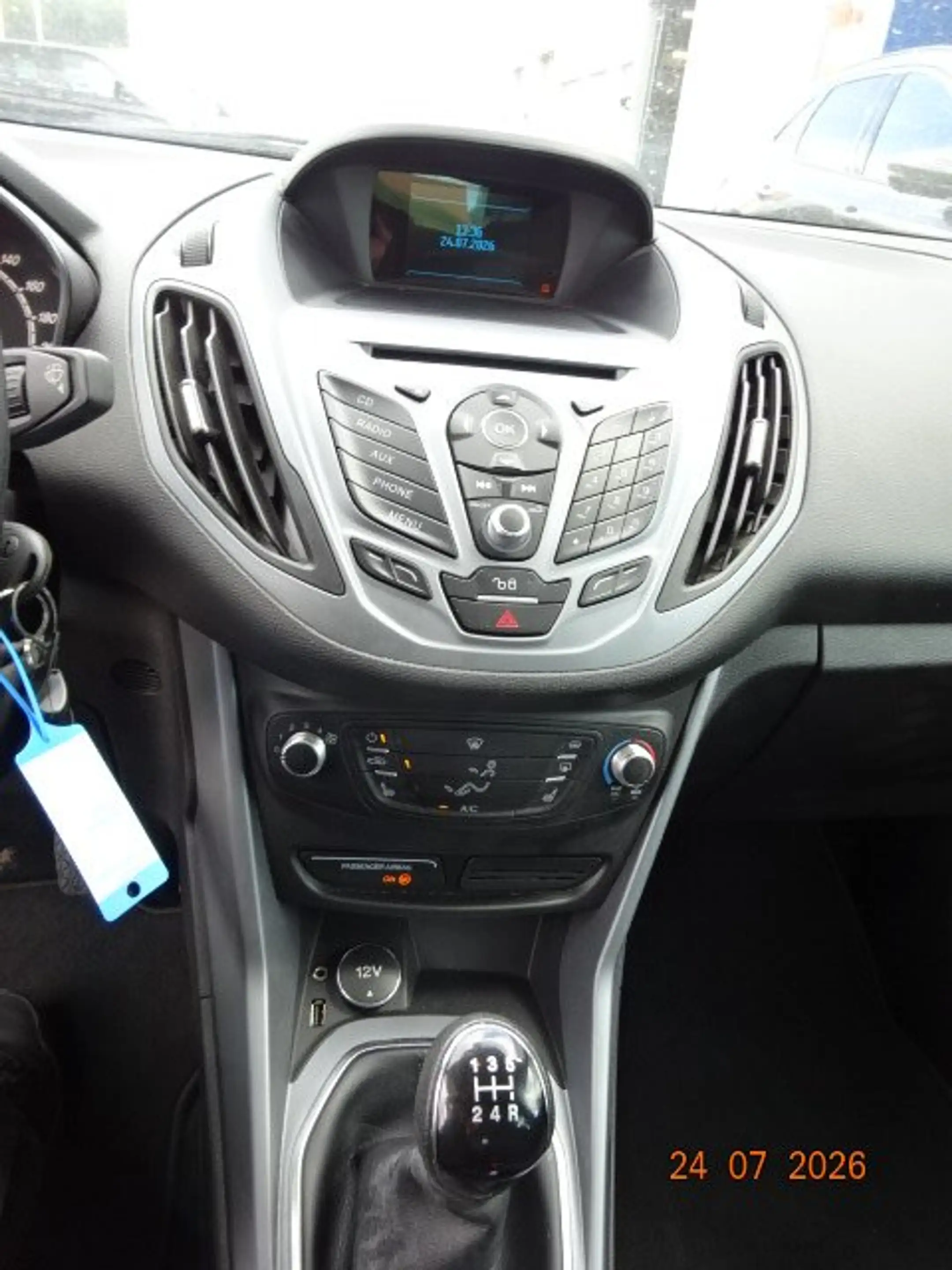 Ford B-Max Sync Edition — photo 9