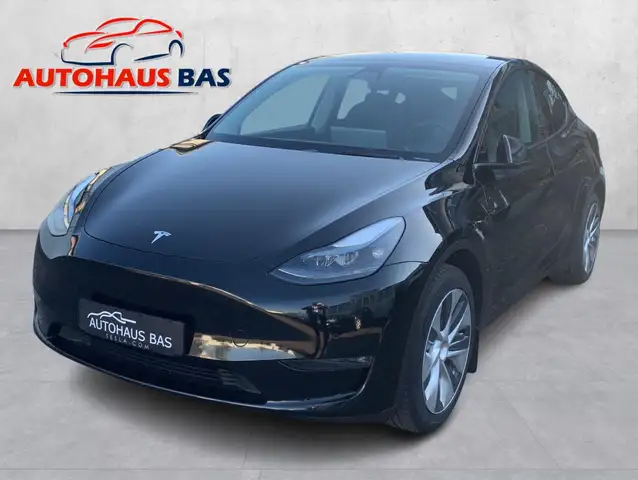 Tesla Model Y Long Range AWD * 1.Hand * unfallfrei *