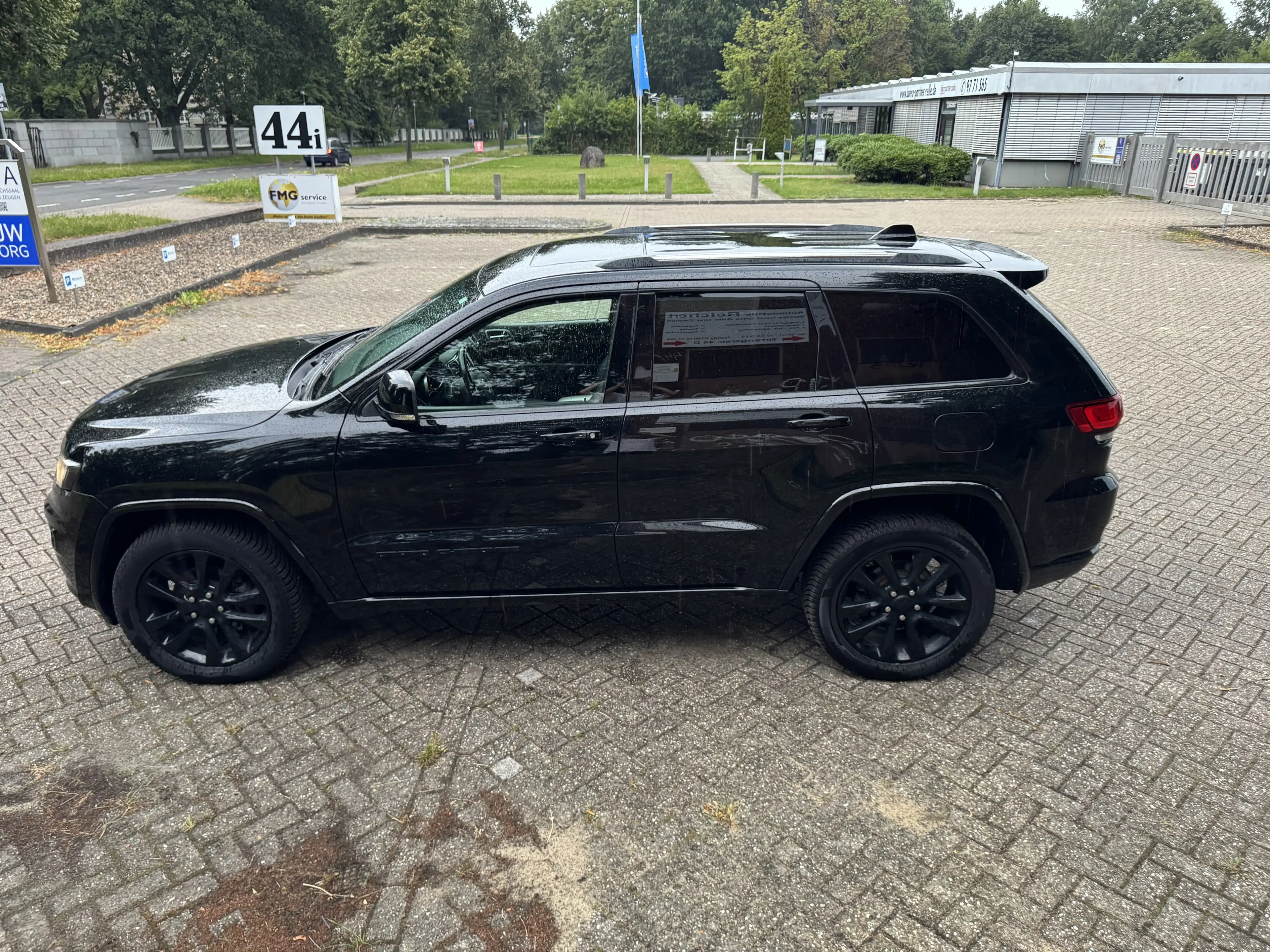 Jeep Grand Cherokee Grand Cherokee 3.6 V6 Pentastar 4WD Automatik Summit — photo 4