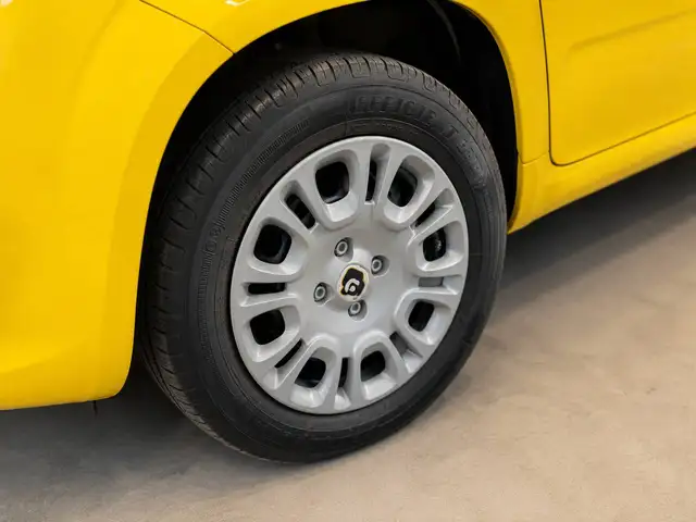 Fiat Pandina view 3