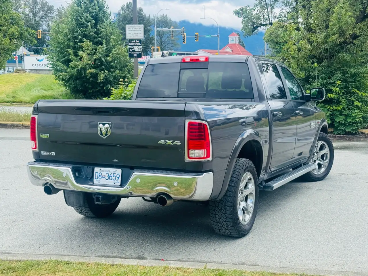 RAM 1500 снимка RAM 1500