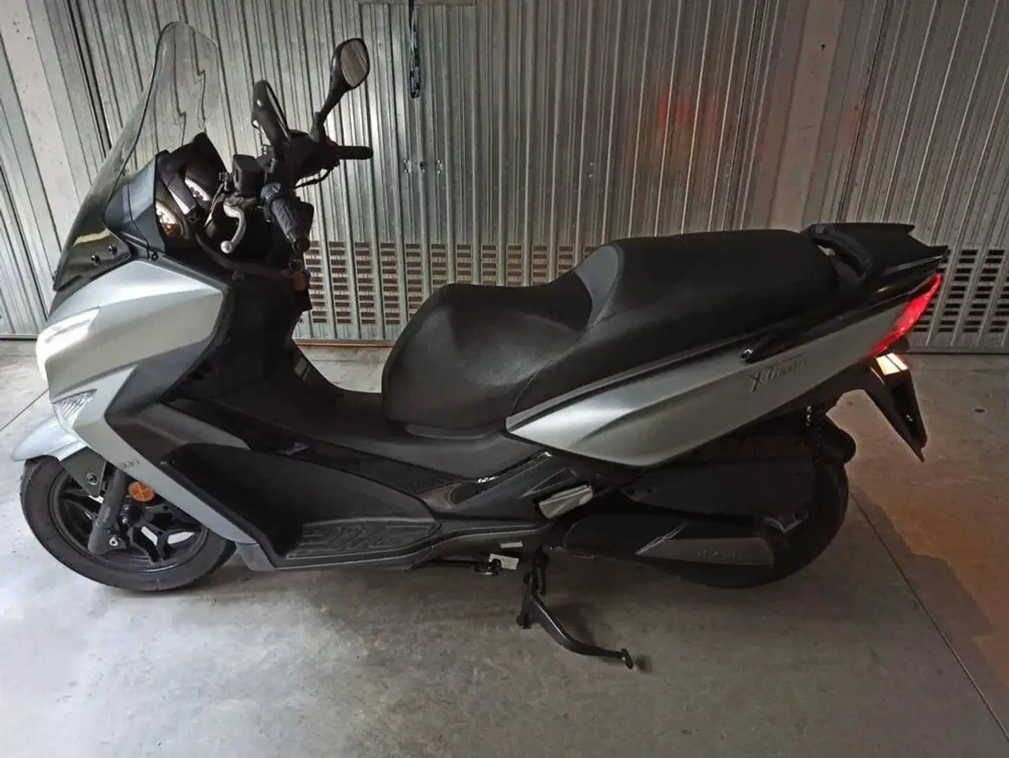 Kymco X-Town 300i Grigio - 2