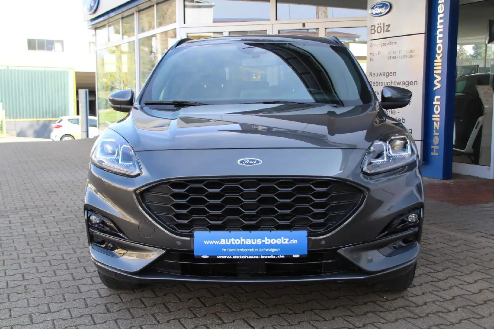 Ford Kuga Plug-In Hybrid ST-Line Grau - 2