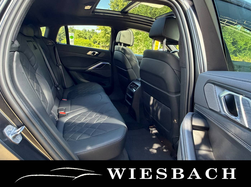BMW X6 M50i V8 MATT LASER PANO iGLOW S-BELÜFTUNG — photo 12