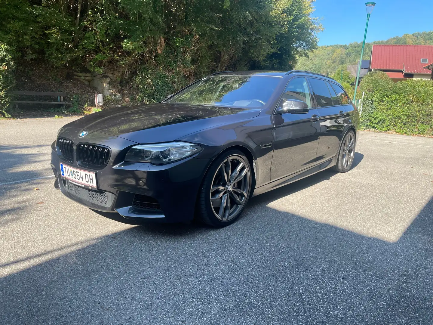 BMW 550 M550d xDrive Österreich-Paket Touring Aut. Grigio - 1