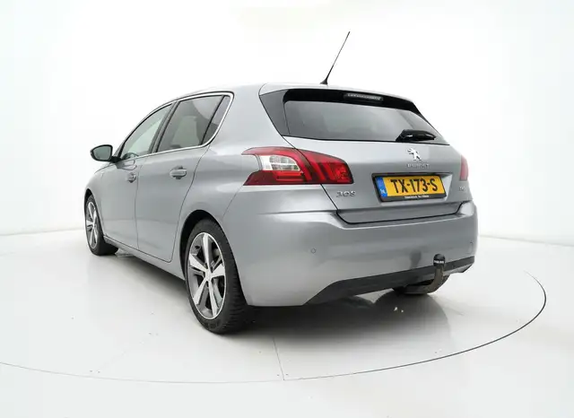 Peugeot 308 view 7