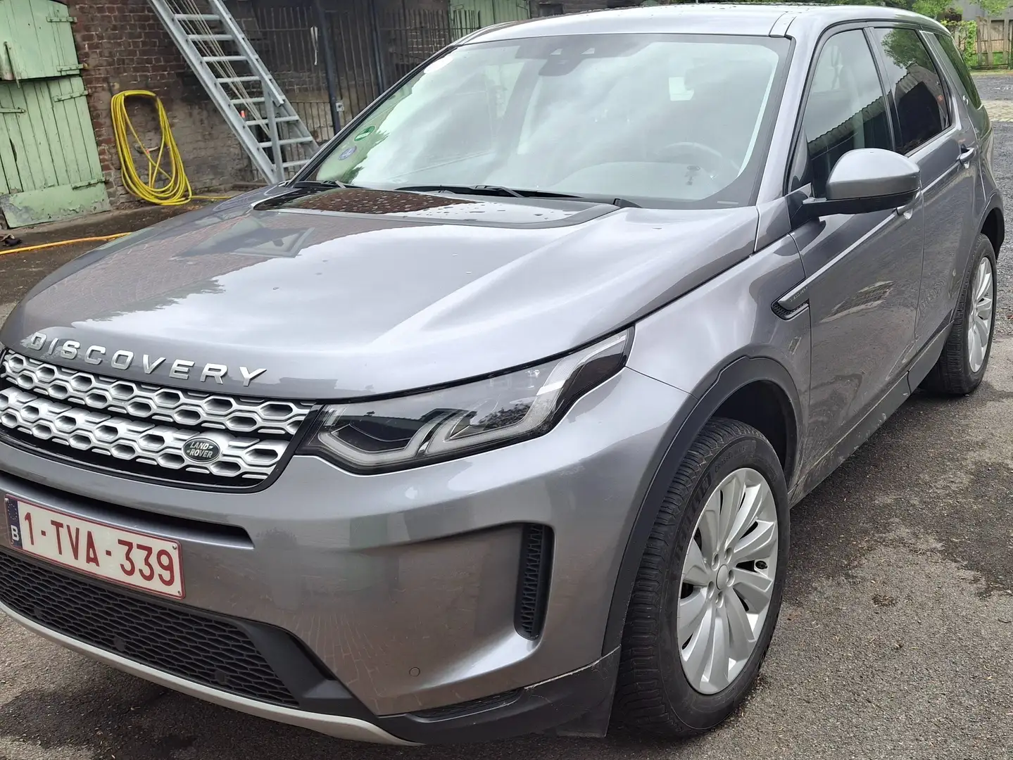 Land Rover Discovery Sport Discovery Sport P200 S Grijs - 2