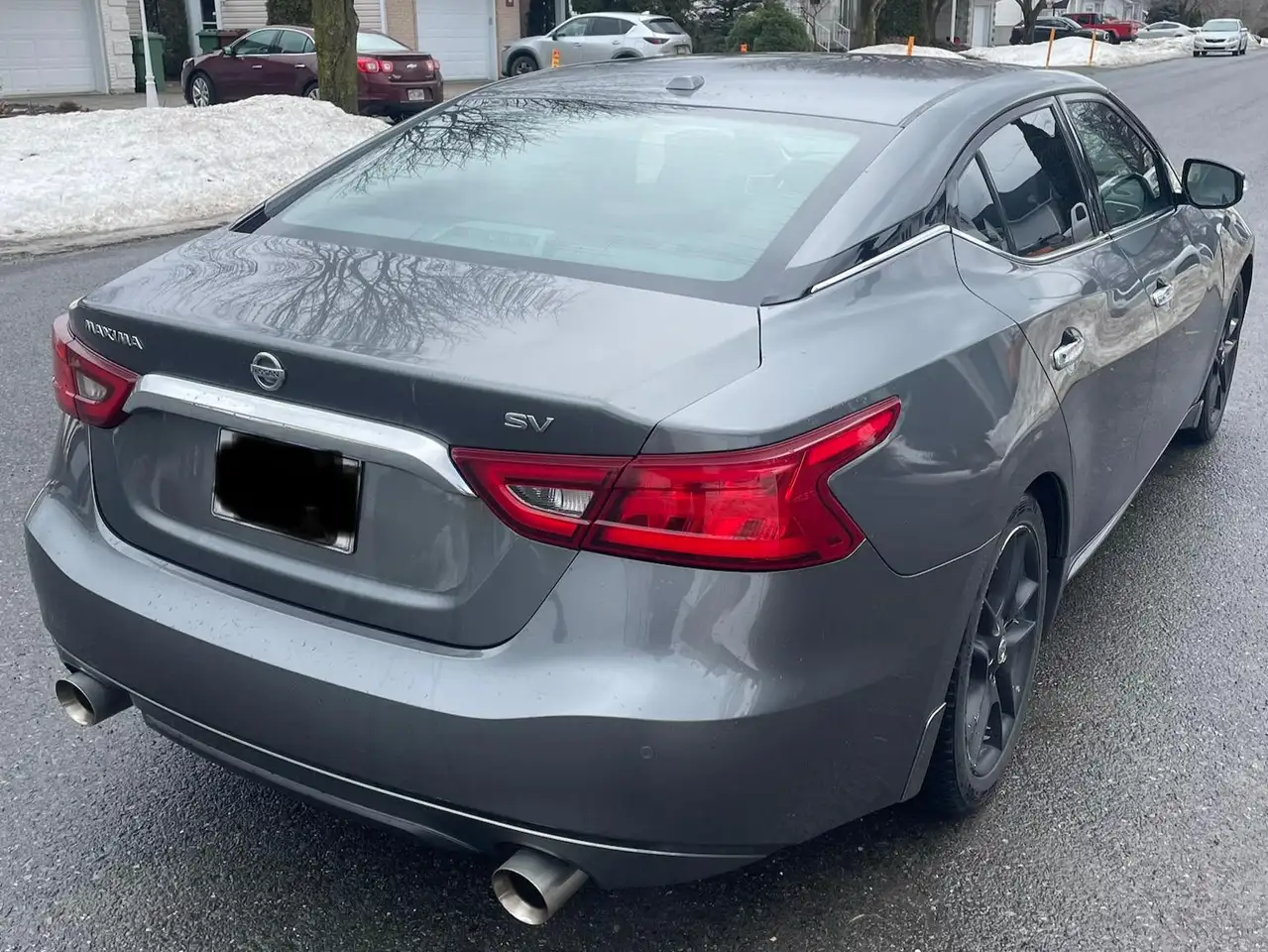 Nissan Maxima снимка Nissan Maxima