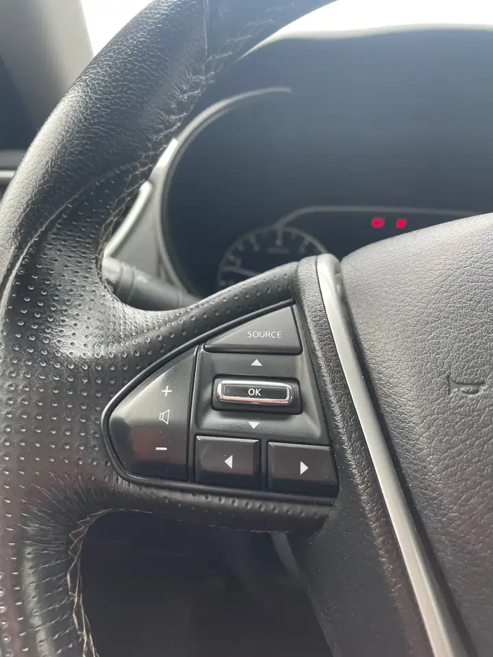 Nissan Maxima снимка Nissan Maxima