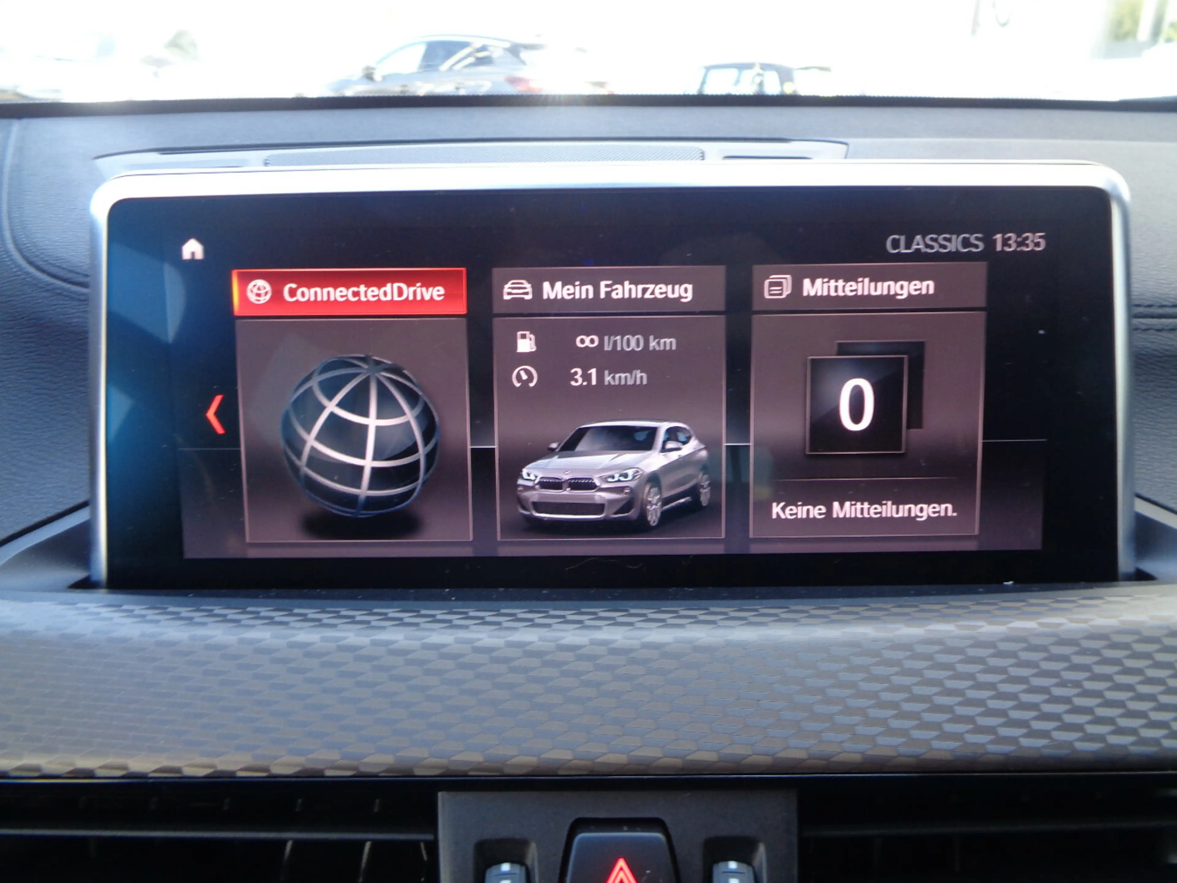 BMW X2 sDrive 20 i Advantage — photo 13