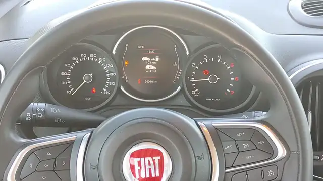 Fiat 500l view 9