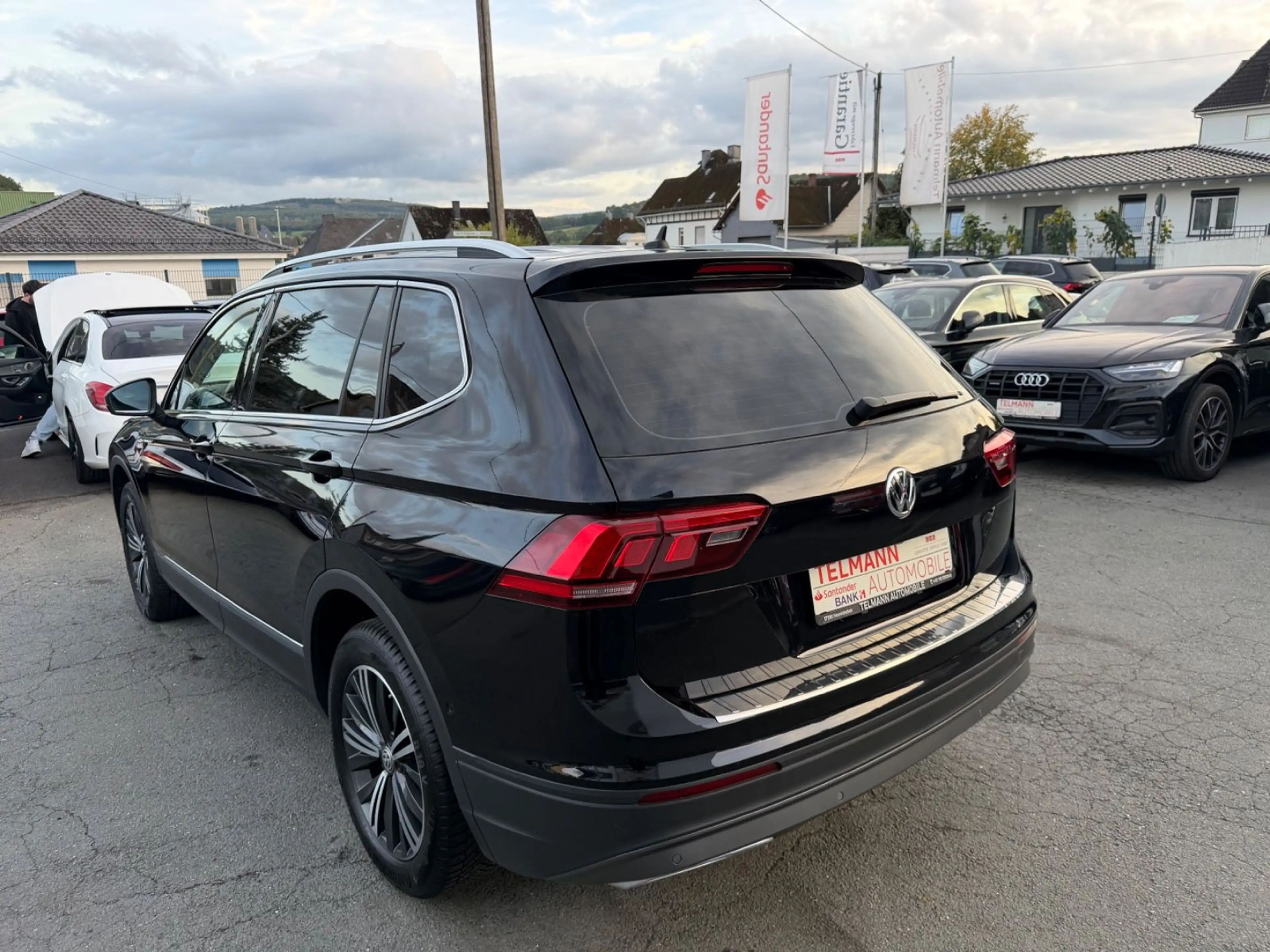 Volkswagen Tiguan Allspace 4Motion/ 7-Sitzer/Head-Up/LED/ — photo 5