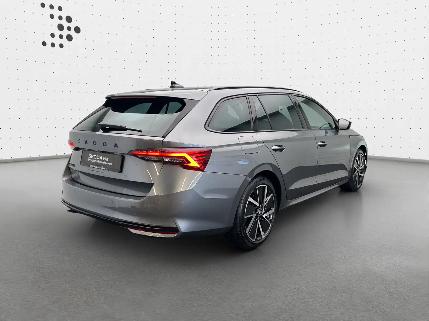 Skoda Octavia Combi Sportline*AHK*NAVI*PANO*SHZ*PDC*LE Grau - 2