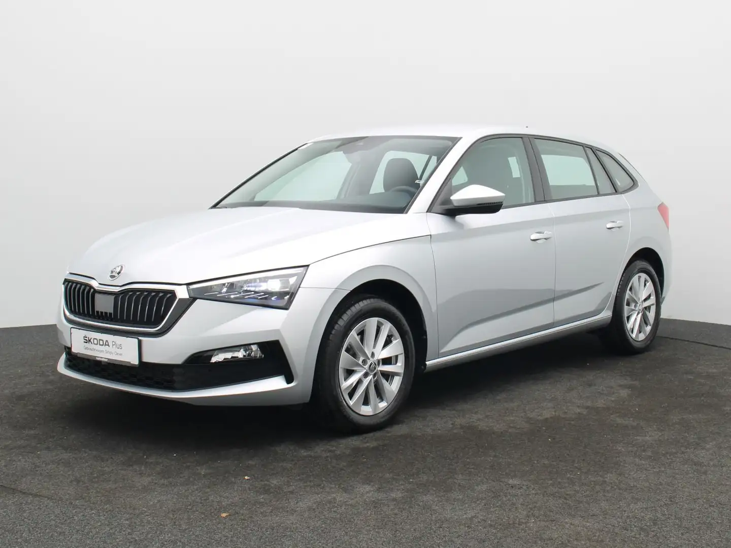 Skoda Scala Ambition 1.5TSI DSG/ Smart Link+, LED, ACC Silber - 2
