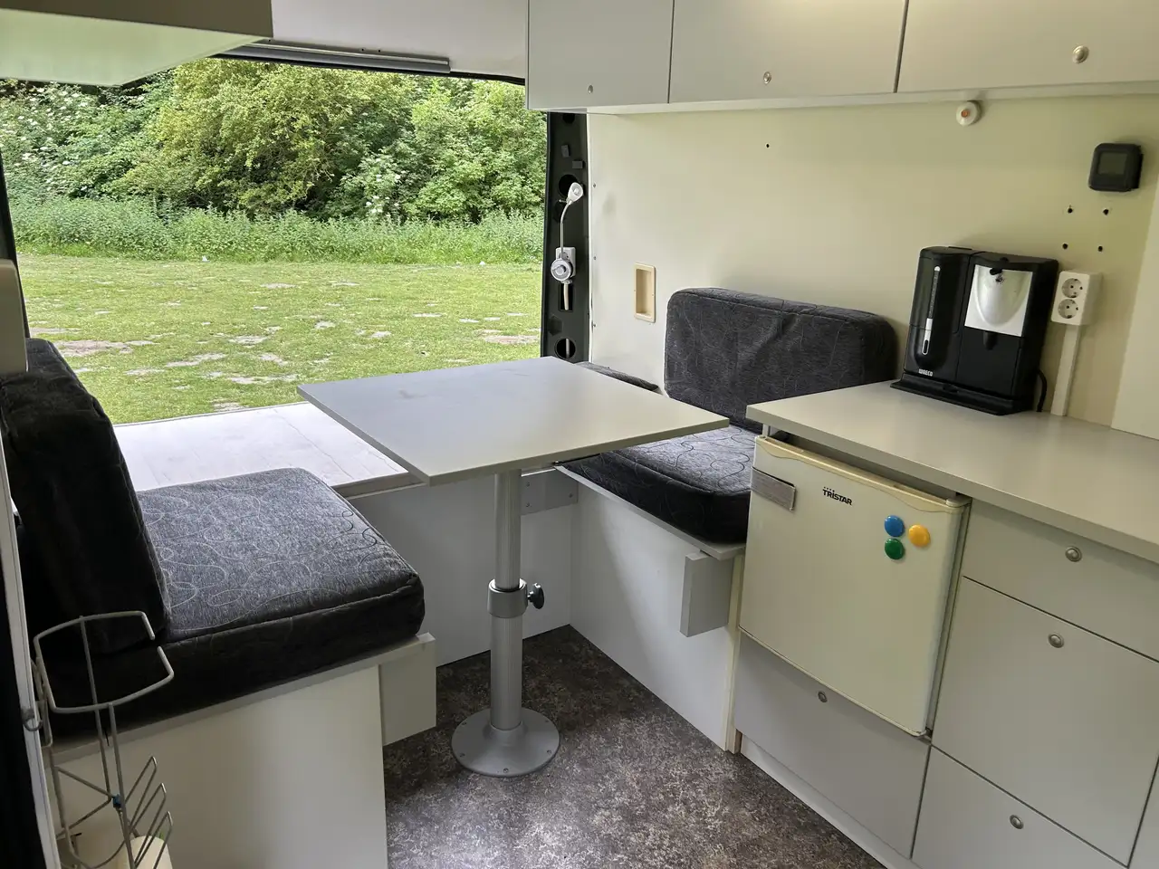Mercedes-Benz T2 609D Camper, foto 8