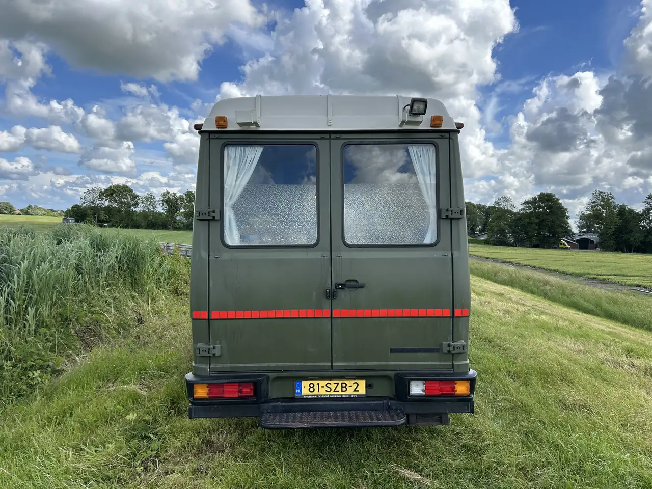 Mercedes-Benz T2 609D Camper, foto 4