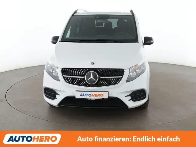 Mercedes-Benz V-Class view 9