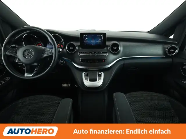 Mercedes-Benz V-Class view 12
