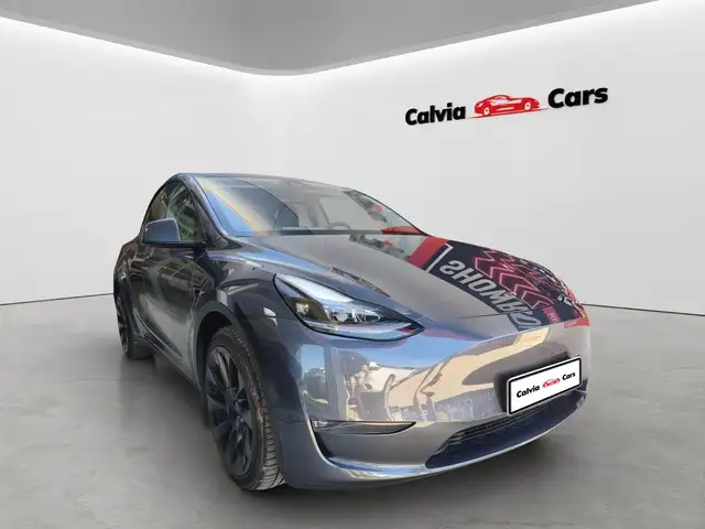 Tesla Model Y RWD