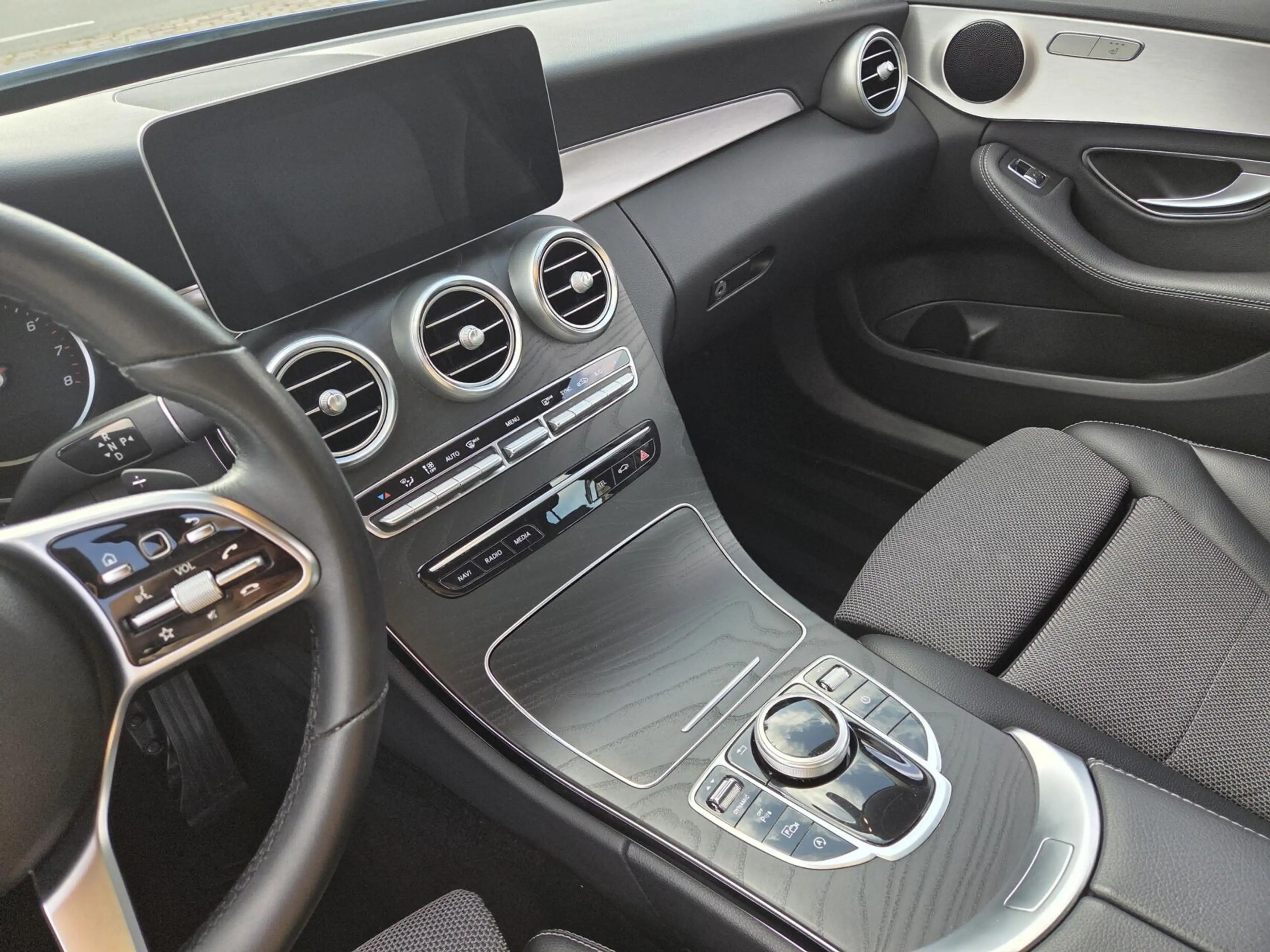 Mercedes-Benz C 180 Business Solution Automaat | NL-Auto / Facelift | — photo 25