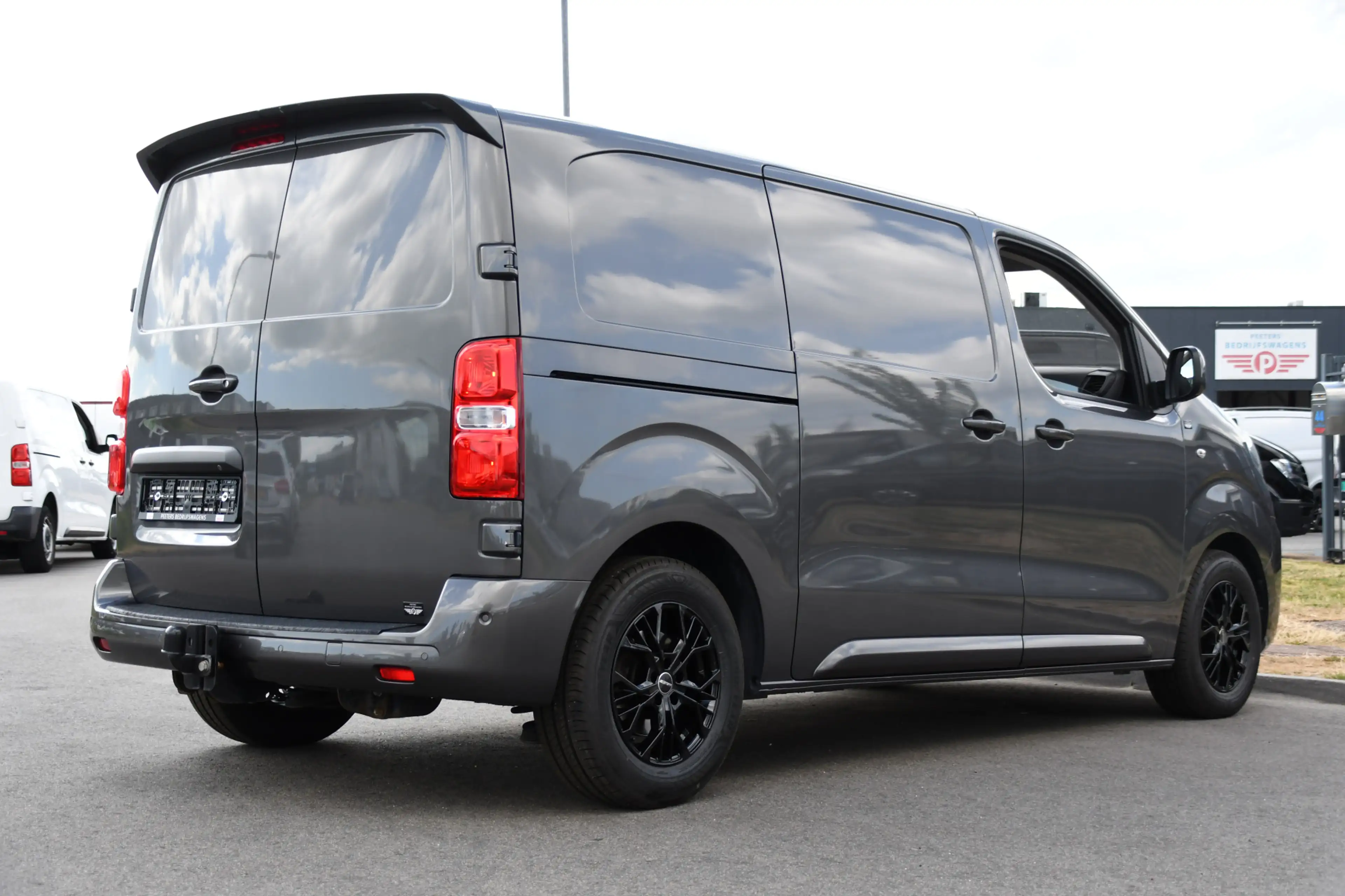 Citroen Jumpy 2.0 BlueHDI 180 L2 PB Edition 360 Camera, Cruise, — photo 6