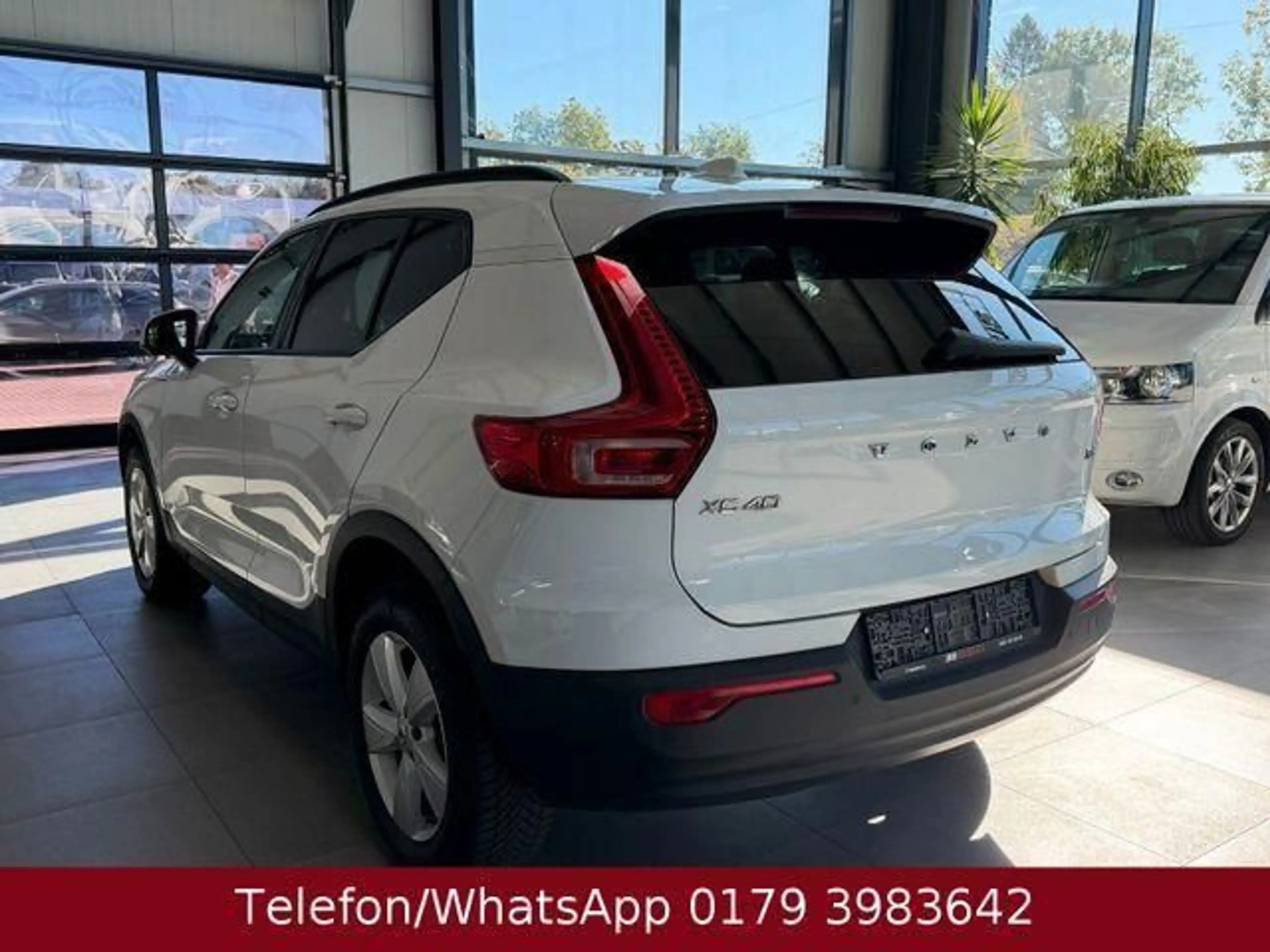 Volvo XC40 Momentum Core 2WD 120 kW (163 PS), Autom... — photo 15
