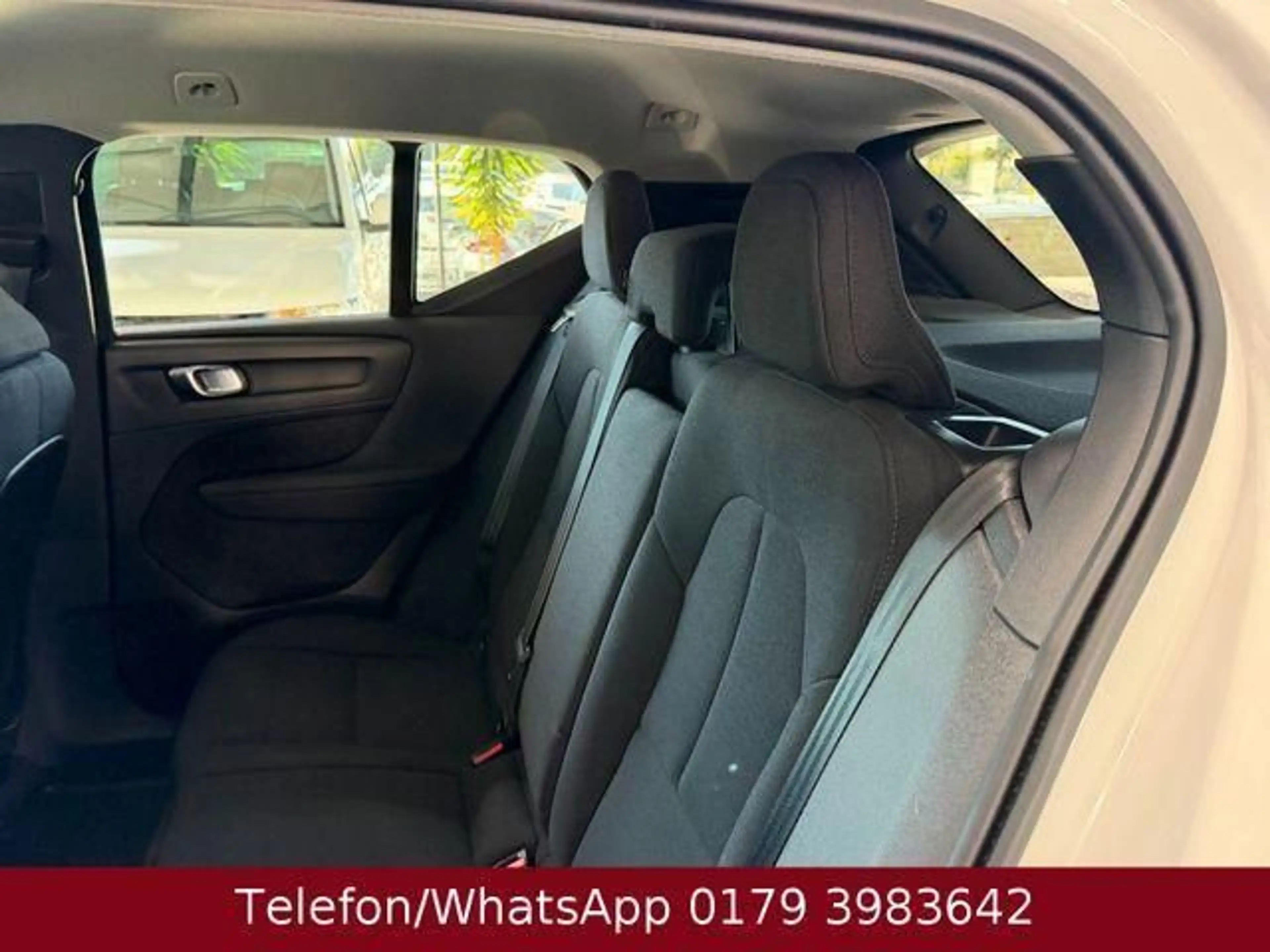 Volvo XC40 Momentum Core 2WD 120 kW (163 PS), Autom... — photo 13