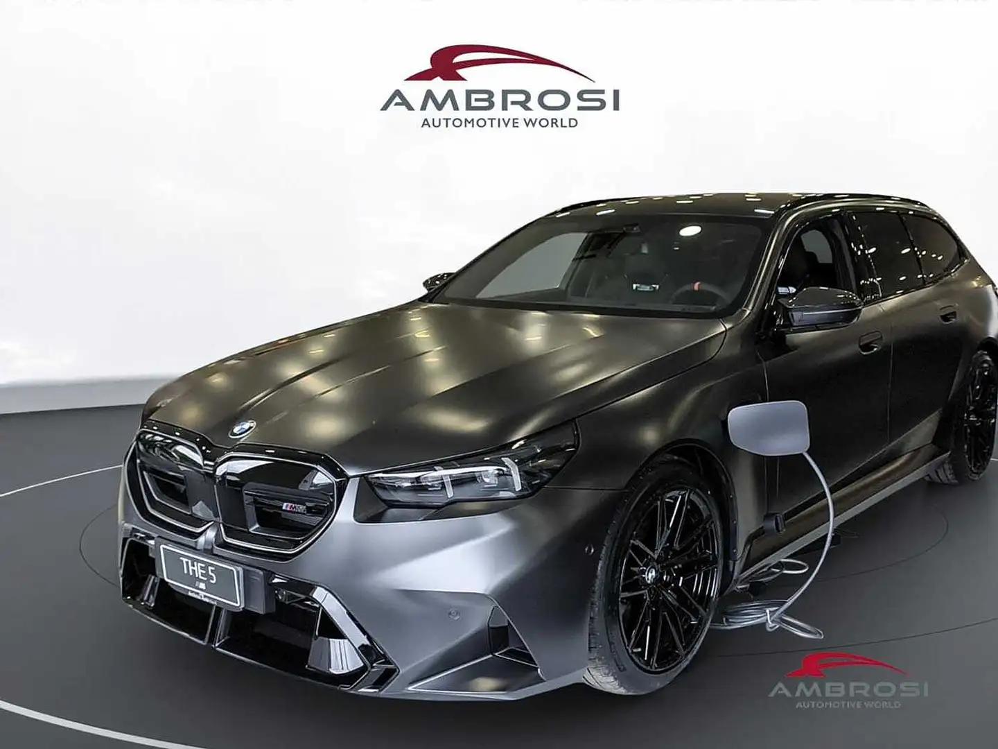 BMW M5 Touring M-Driver's Package Gris - 1