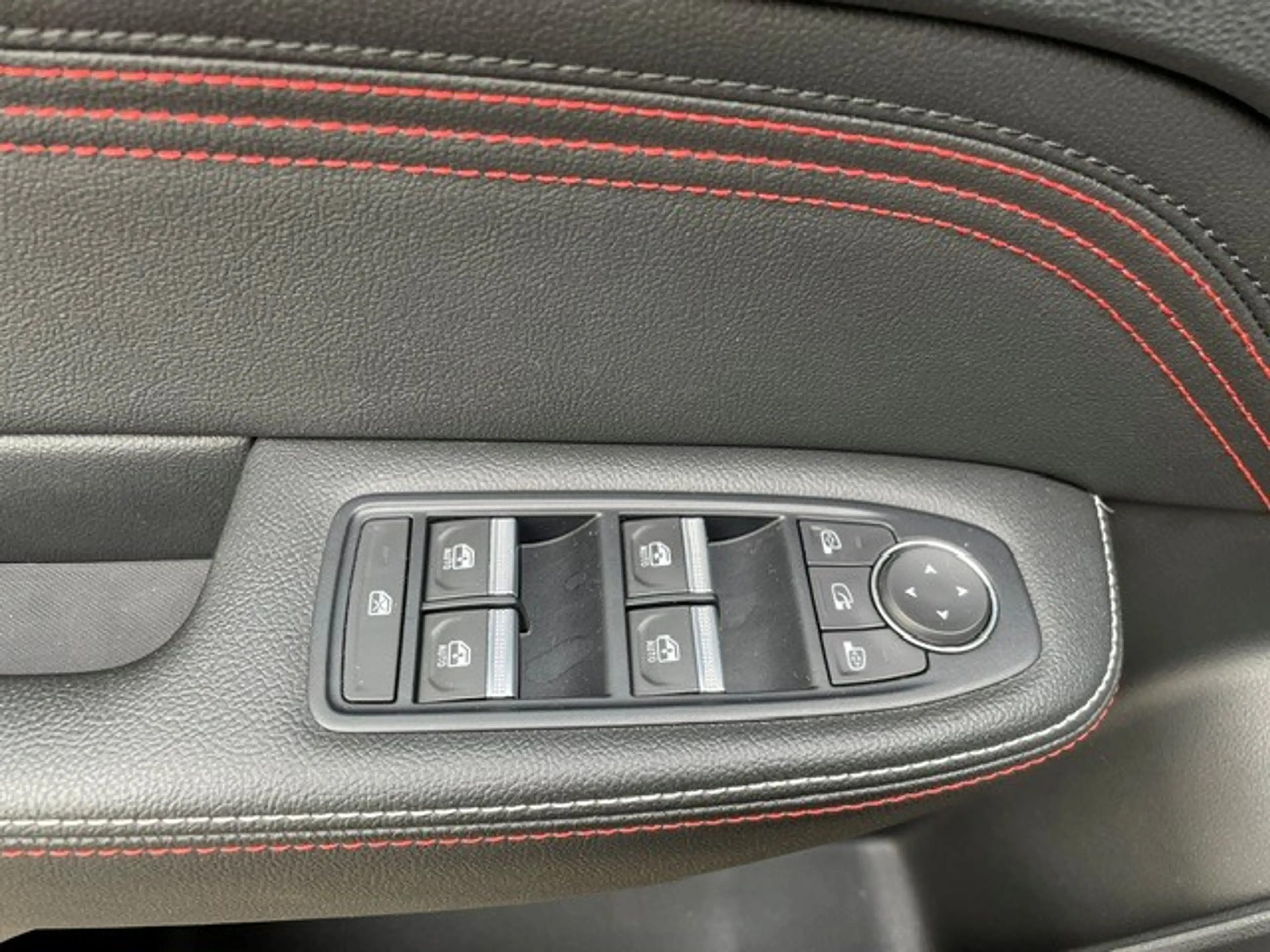 Renault Arkana R.S. Line TCe 140 EDC, Autobahn- & Stauassistent, BOSE Surround Sound System, Winterkomplettradsatz — photo 7