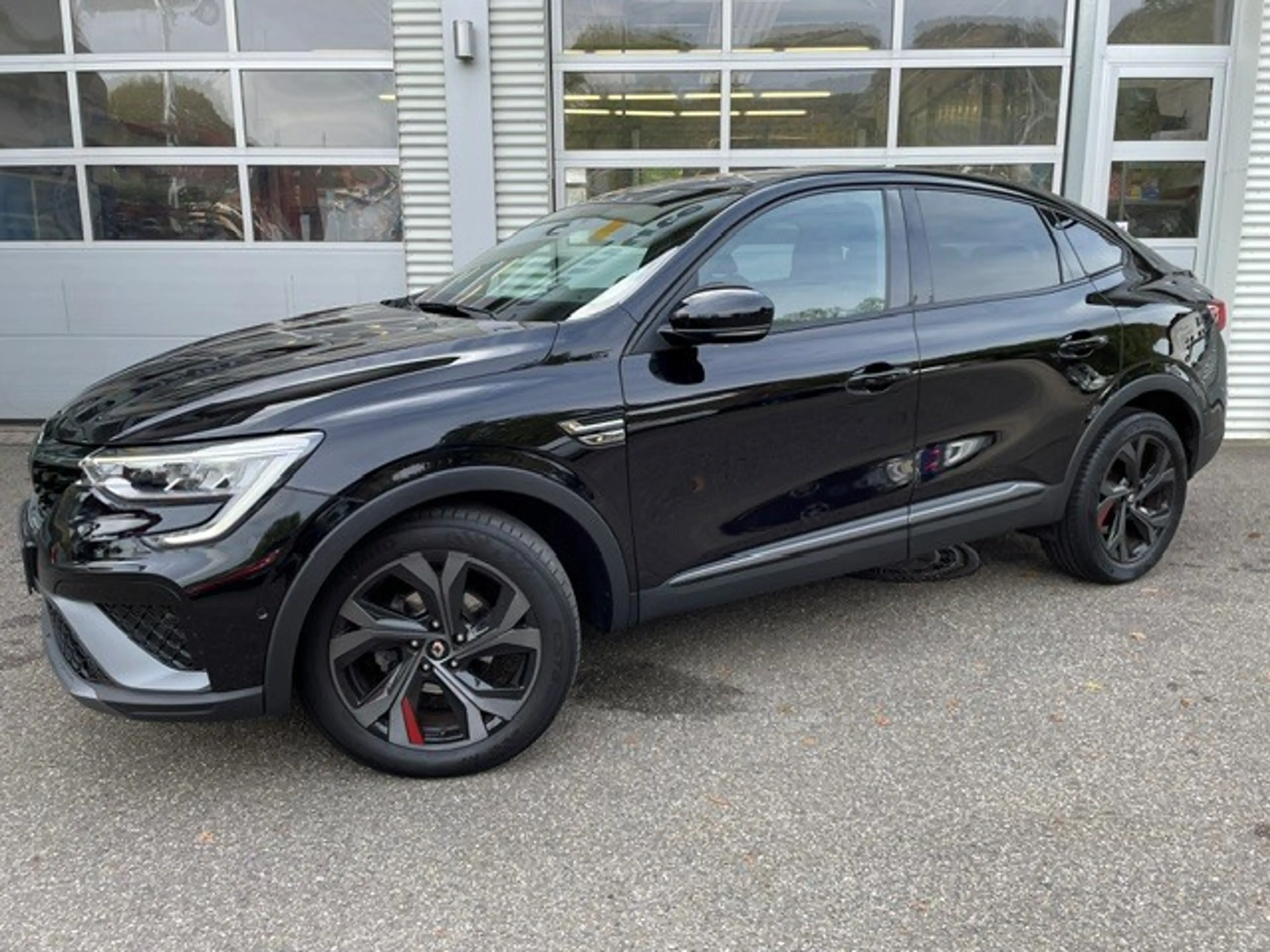 Renault Arkana R.S. Line TCe 140 EDC, Autobahn- & Stauassistent, BOSE Surround Sound System, Winterkomplettradsatz — photo 2